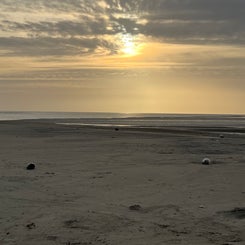 #terschelling #zand #zon #zee #duin #drenkelingenhuisje #amelandergat #ameland #vuurtoren #brandaris #4x4 #drijfzand #strandrijden #barnsteen #vogelskijken #eb #vloed #sterrenkijken #melkweg #zonsopgang #zonsondergang #foto’s #noorderlicht #aurora #vliela
