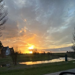 b3fe2957-5d15-48db-ac83-ead8daff58f3.jpeg