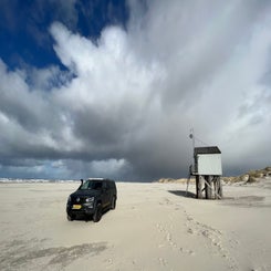 #terschelling #zand #zon #zee #duin #drenkelingenhuisje #amelandergat #ameland #vuurtoren #brandaris #4x4 #drijfzand #strandrijden #barnsteen #vogelskijken #eb #vloed #sterrenkijken #melkweg #zonsopgang #zonsondergang #foto’s 