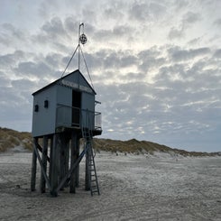 #terschelling #zand #zon #zee #duin #drenkelingenhuisje #amelandergat #ameland #vuurtoren #brandaris #4x4 #drijfzand #strandrijden #barnsteen #vogelskijken #eb #vloed #sterrenkijken #melkweg #zonsopgang #zonsondergang #foto’s #noorderlicht #aurora #vliela
