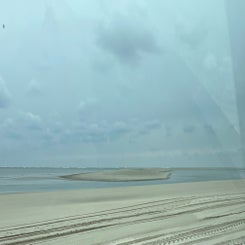 #terschelling #zand #zon #zee #duin #drenkelingenhuisje #amelandergat #ameland #vuurtoren #brandaris #4x4 #drijfzand #strandrijden #barnsteen #vogelskijken #eb #vloed #sterrenkijken #melkweg #zonsopgang #zonsondergang #foto’s #noorderlicht #aurora