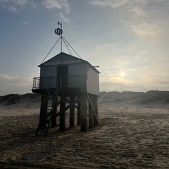 #terschelling #zand #zon #zee #duin #drenkelingenhuisje #amelandergat #ameland #vuurtoren #brandaris #4x4 #drijfzand #strandrijden #barnsteen #vogelskijken #eb #vloed #sterrenkijken #melkweg #zonsopgang #zonsondergang #foto’s #noorderlicht #aurora #vliela