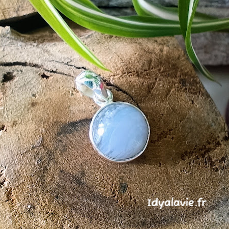 Pendentif cabochon argent rond Calcédoine
