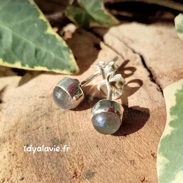 Boucles d'oreilles clous Labradorite argent 925