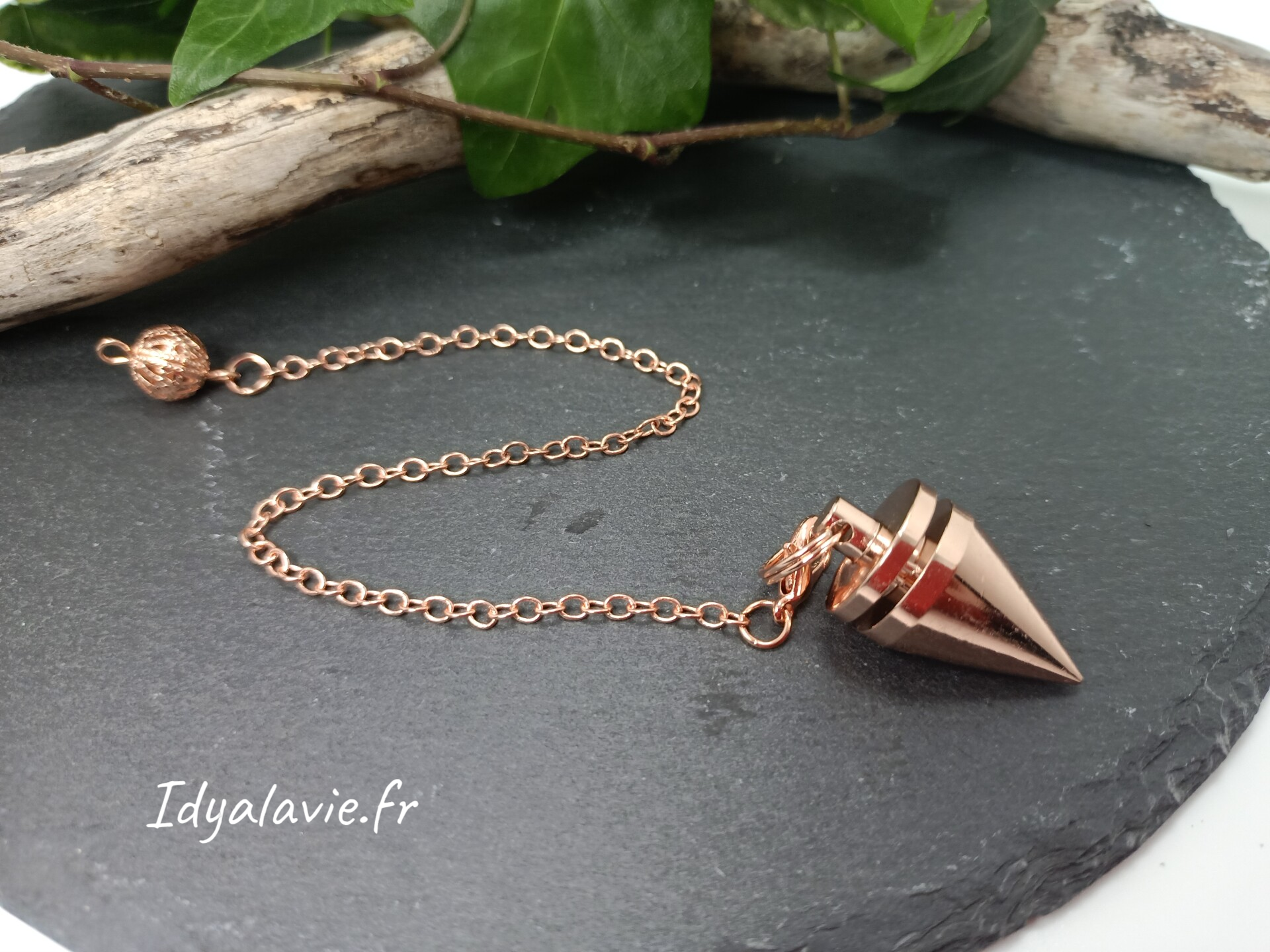 Pendule métal Triak or rose