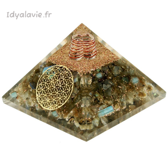 Orgonite pyramide Labradorite 7,5cm