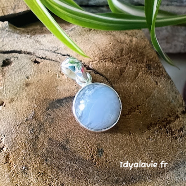 Pendentif cabochon argent rond Calcédoine