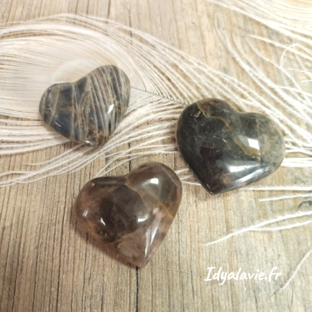 Pierre de Lune noire cœur 20-30mm
