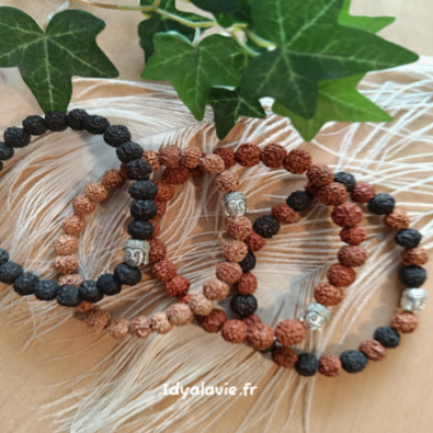 Bracelets Rudrakshas Bouddha assortis