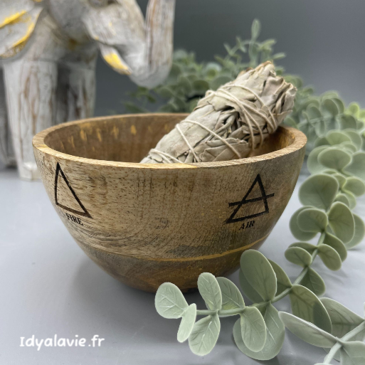 Bol en bois de fumigation 4  Eléments