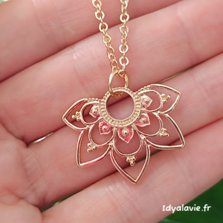 Pendentif demi mandala lotus