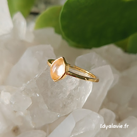 Bague marquise Pierre de soleil argent 925 doré