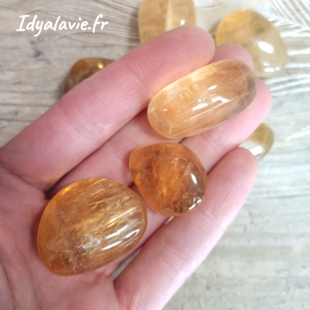 Fluorite/ine  jaune roulée