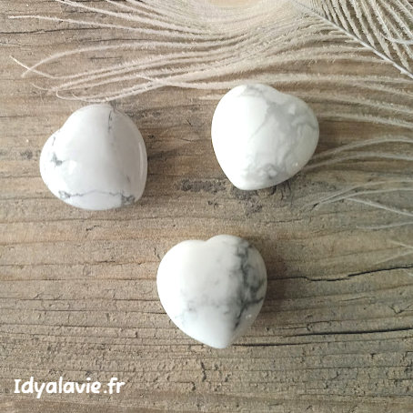 Howlite cœur 3cm