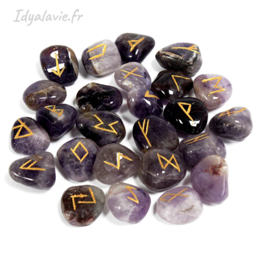 Runes M en Améthyste de l'ancien futhark
