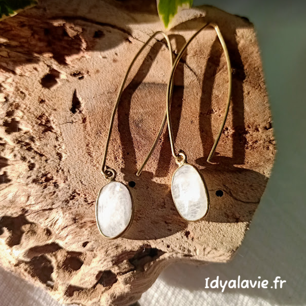 Boucles d'oreilles Pierre de lune laiton
