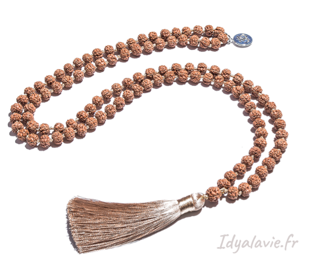Malas graines Rudrakshas ponpon beige