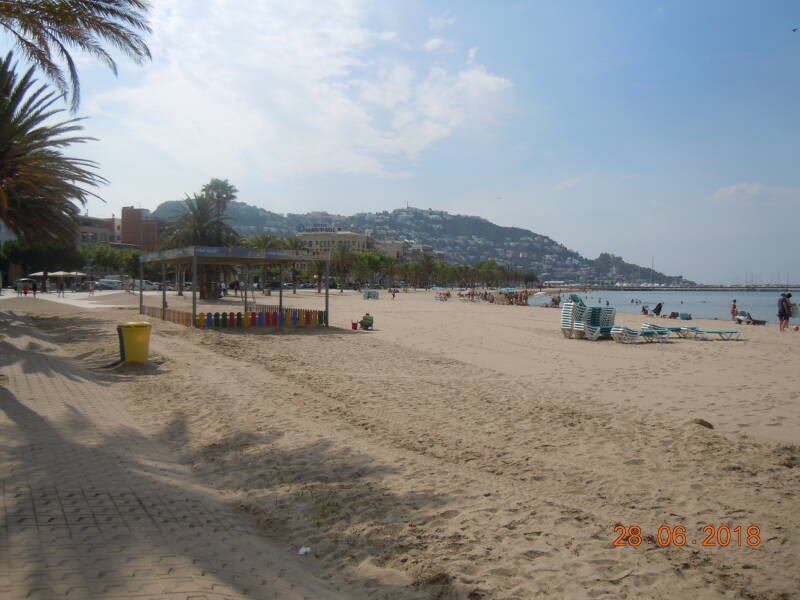 Plage de Roses en Espagne