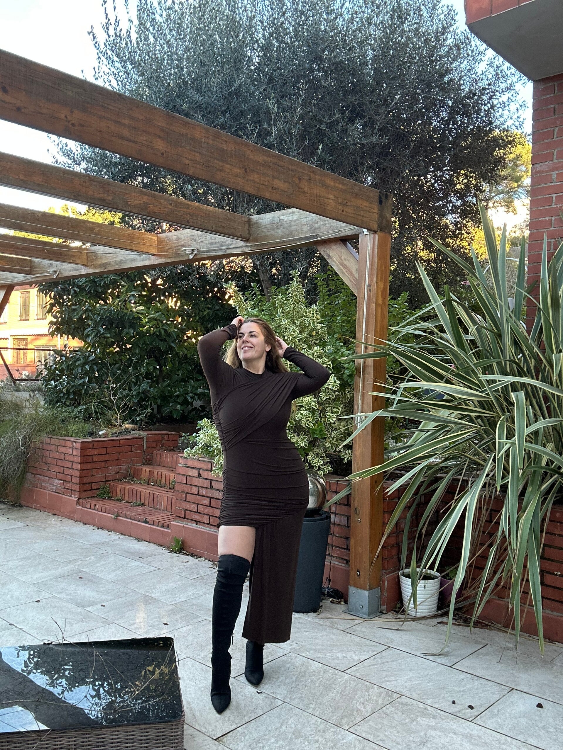 VESTIDO ASIMÉTRICO FRUNCE