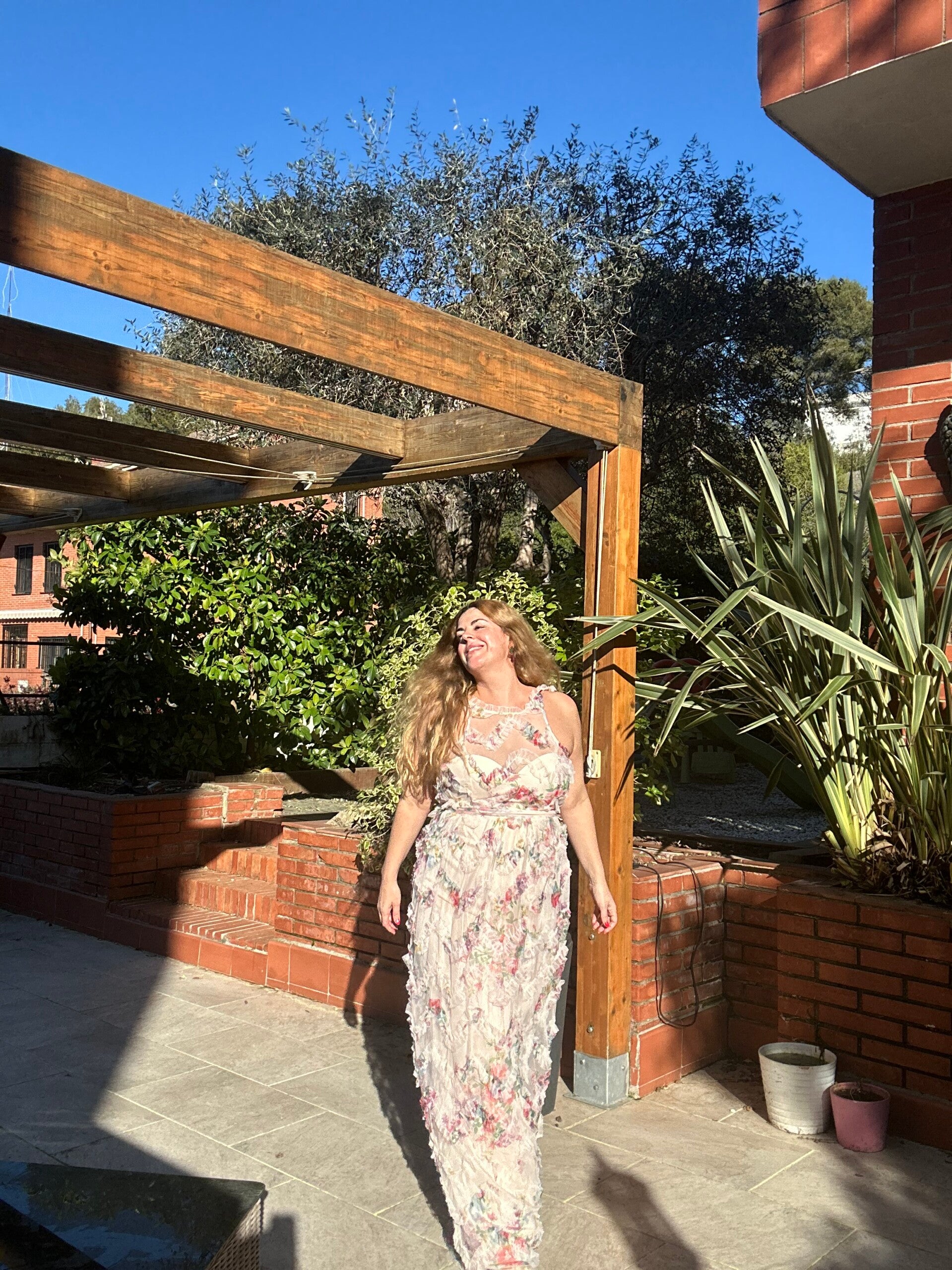 VESTIDO AMORE HALTER