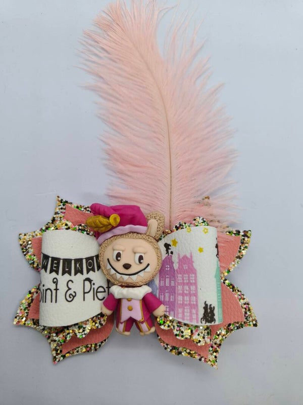 Labubu piet roze