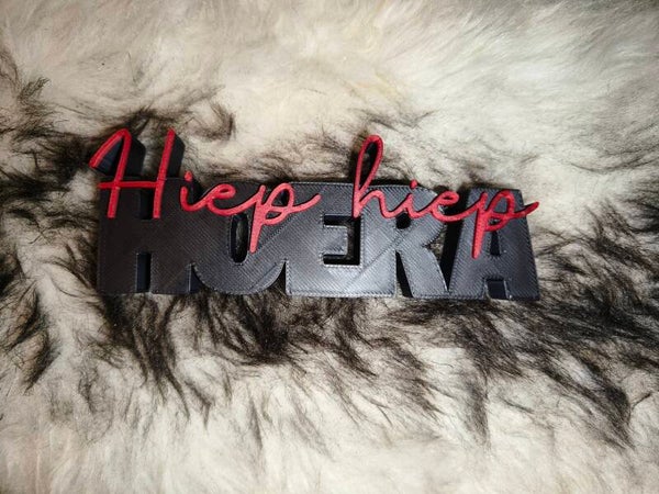 Hiep Hiep hoera zwart met rood