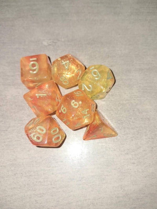 Amber Flake d&d dice