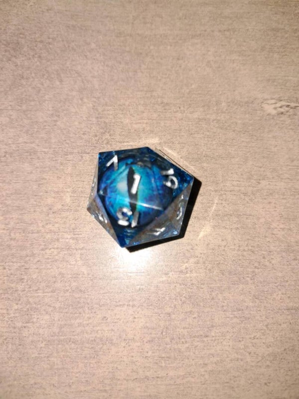 Different moving dragon eye dice