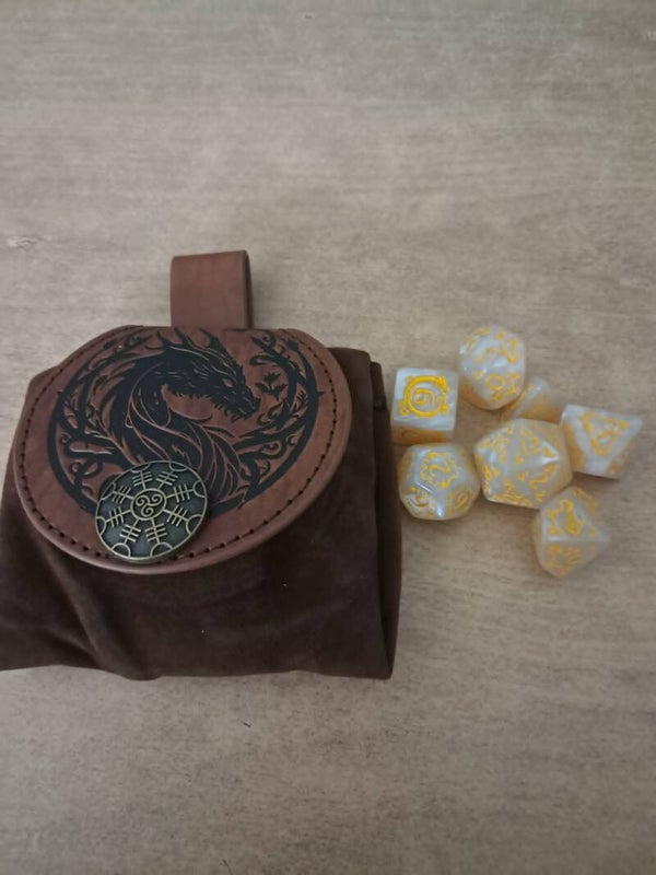 Brown leather dice bag with d&d dragon dice (Round)