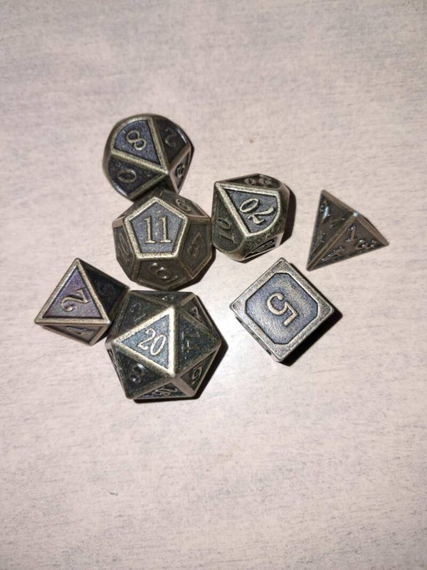 Metal bronze gold d&d dice