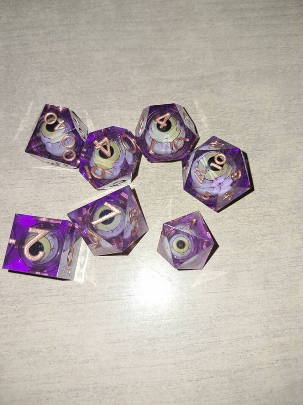 Moving demon eye d&d dice