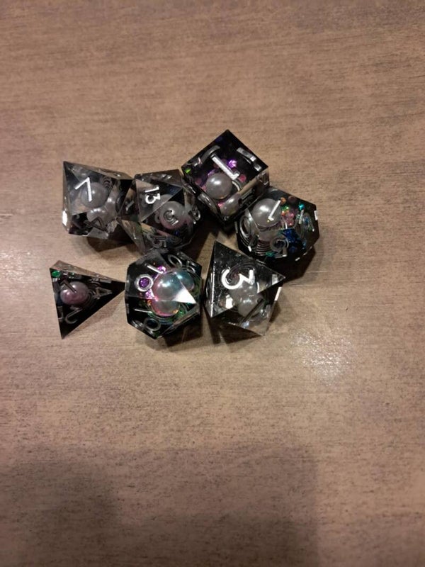 Pearl diamond d&d dice