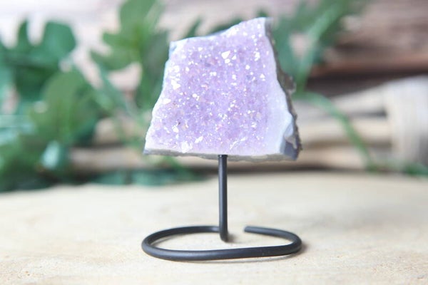 Amethist angel aura op standaard 1