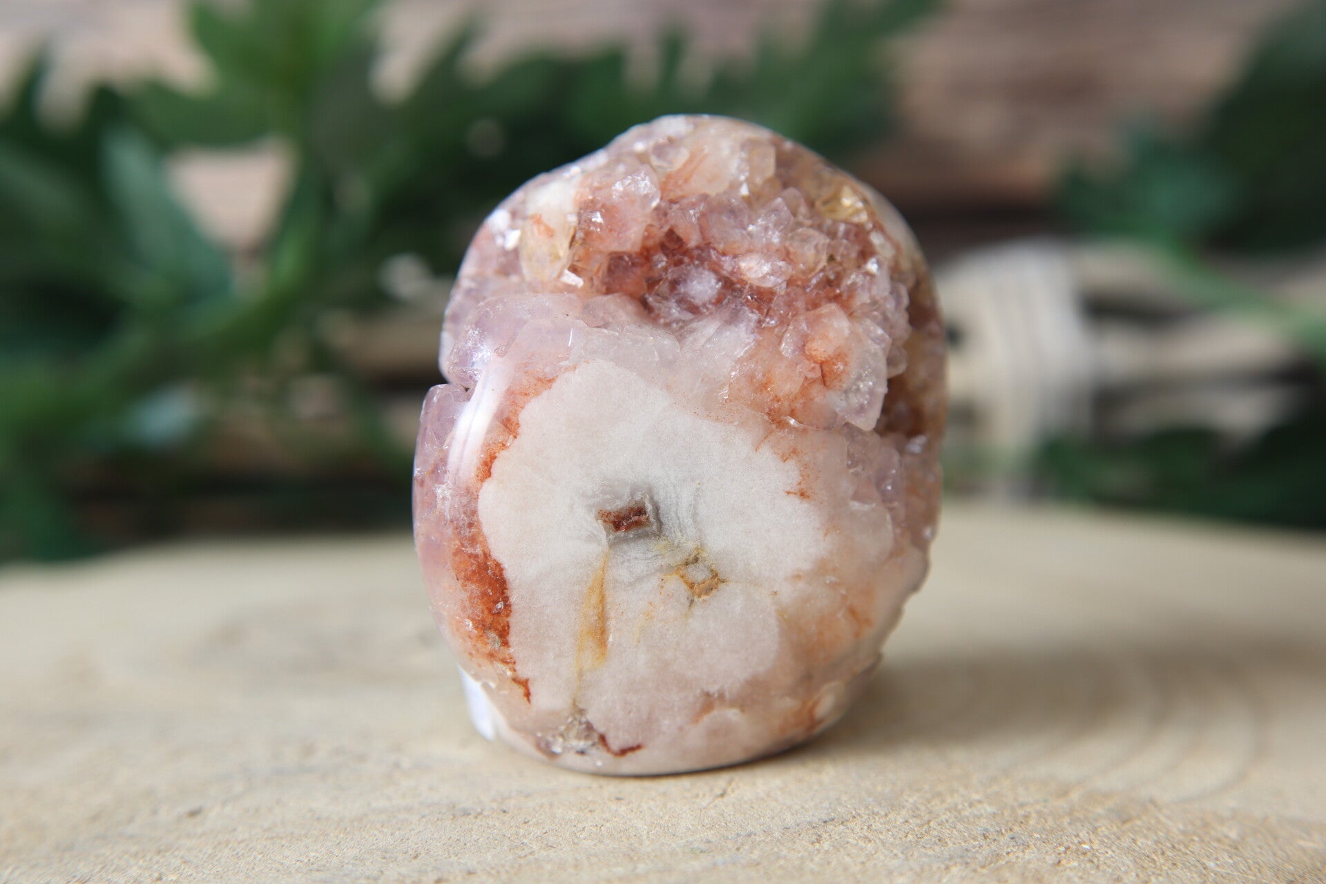 Roze amethist sculptuur 0177