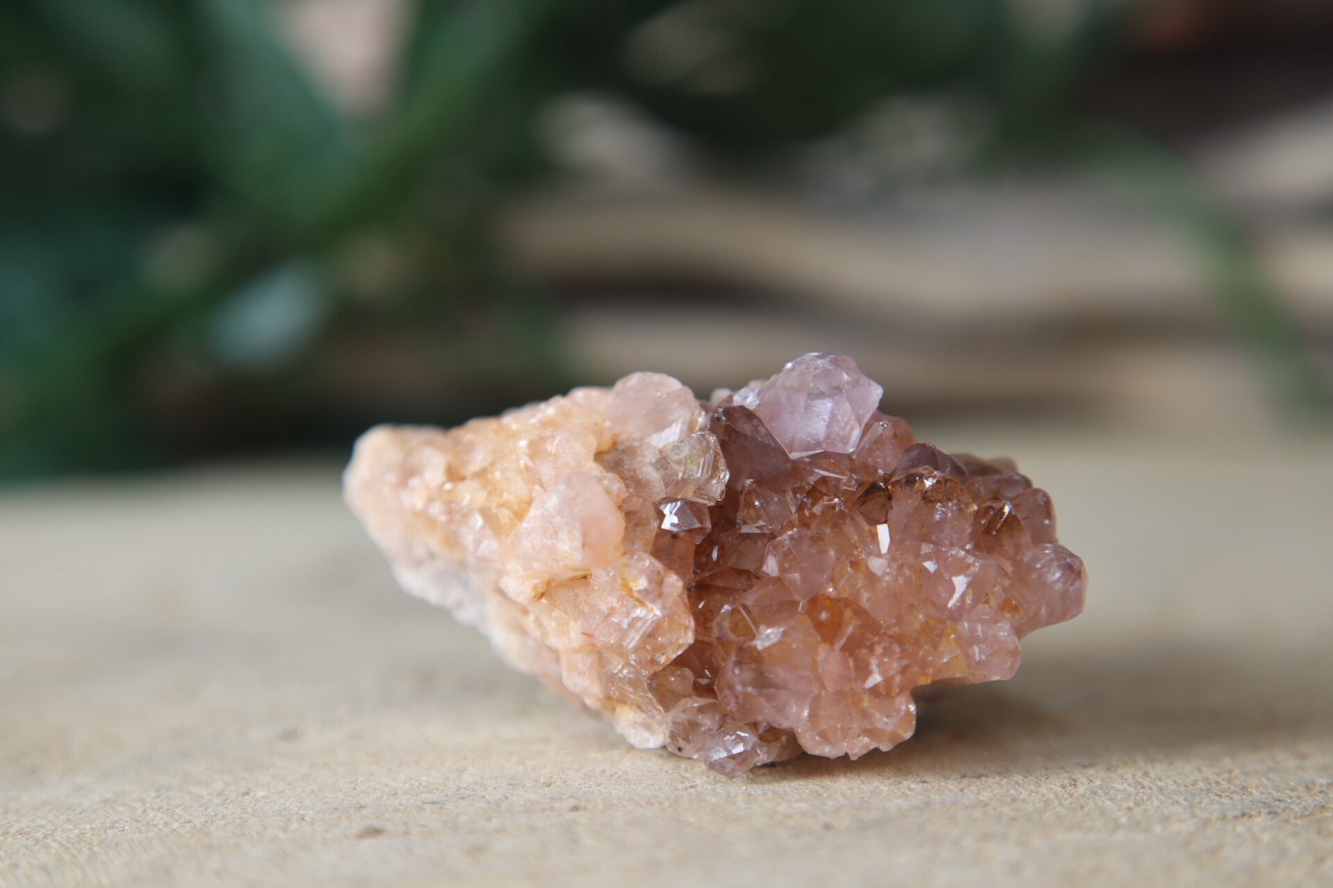 Roze amethist HQ freeform ruw op matrix 0206