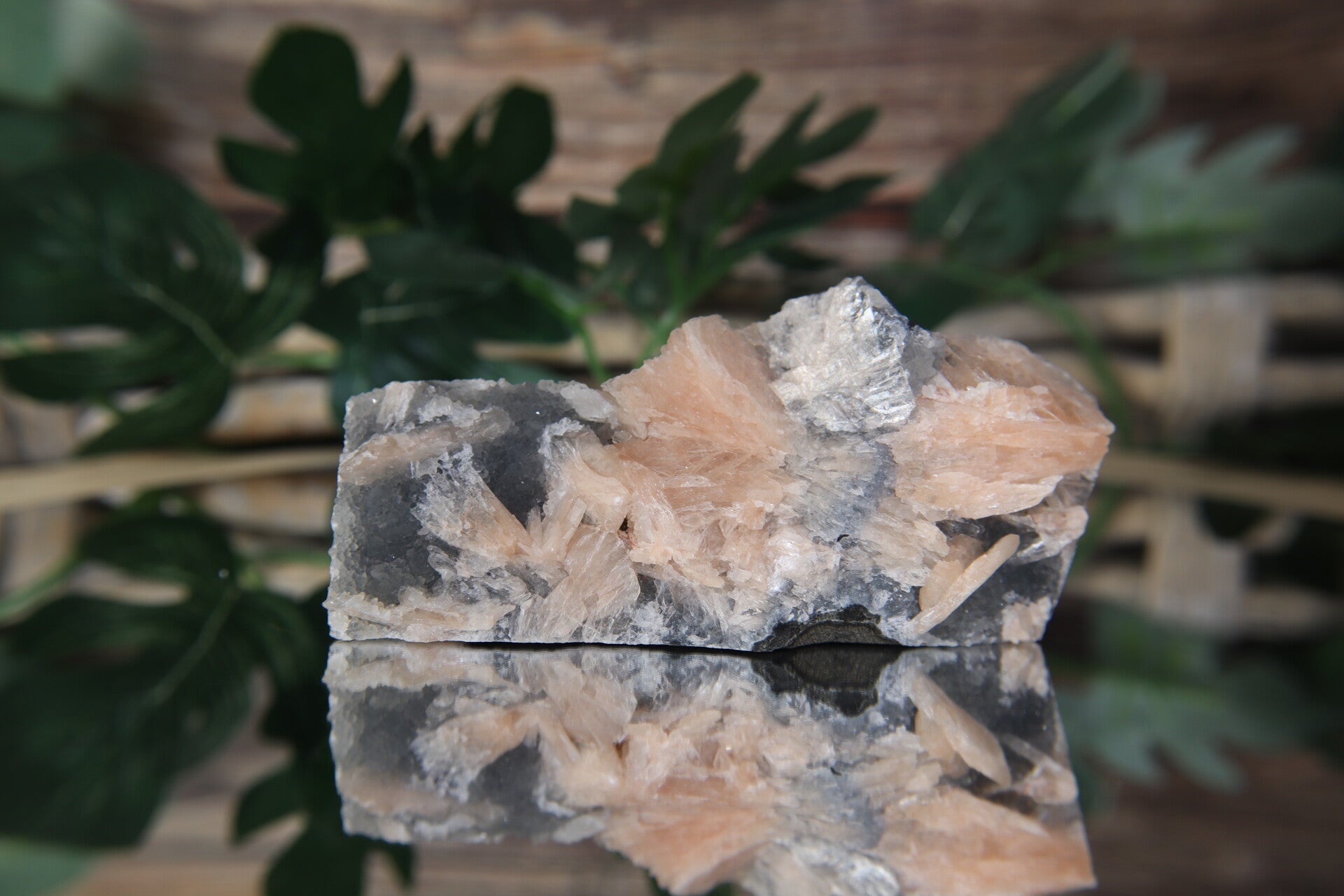 Chalcedoon met stilbiet #0569