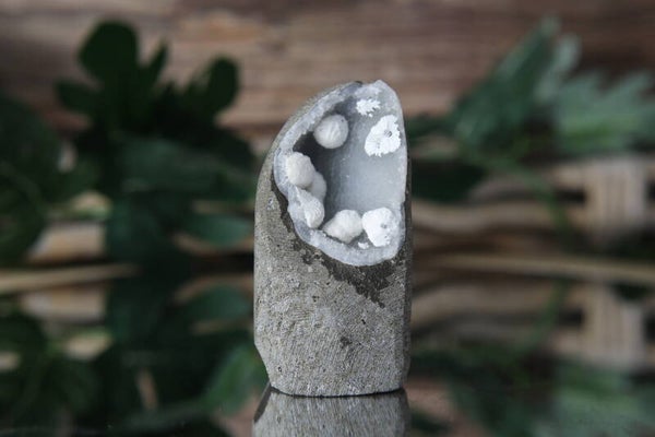 Okeniet geode #0676