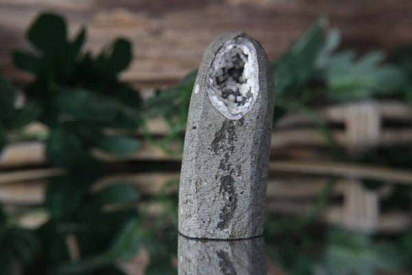 Okeniet geode #0680