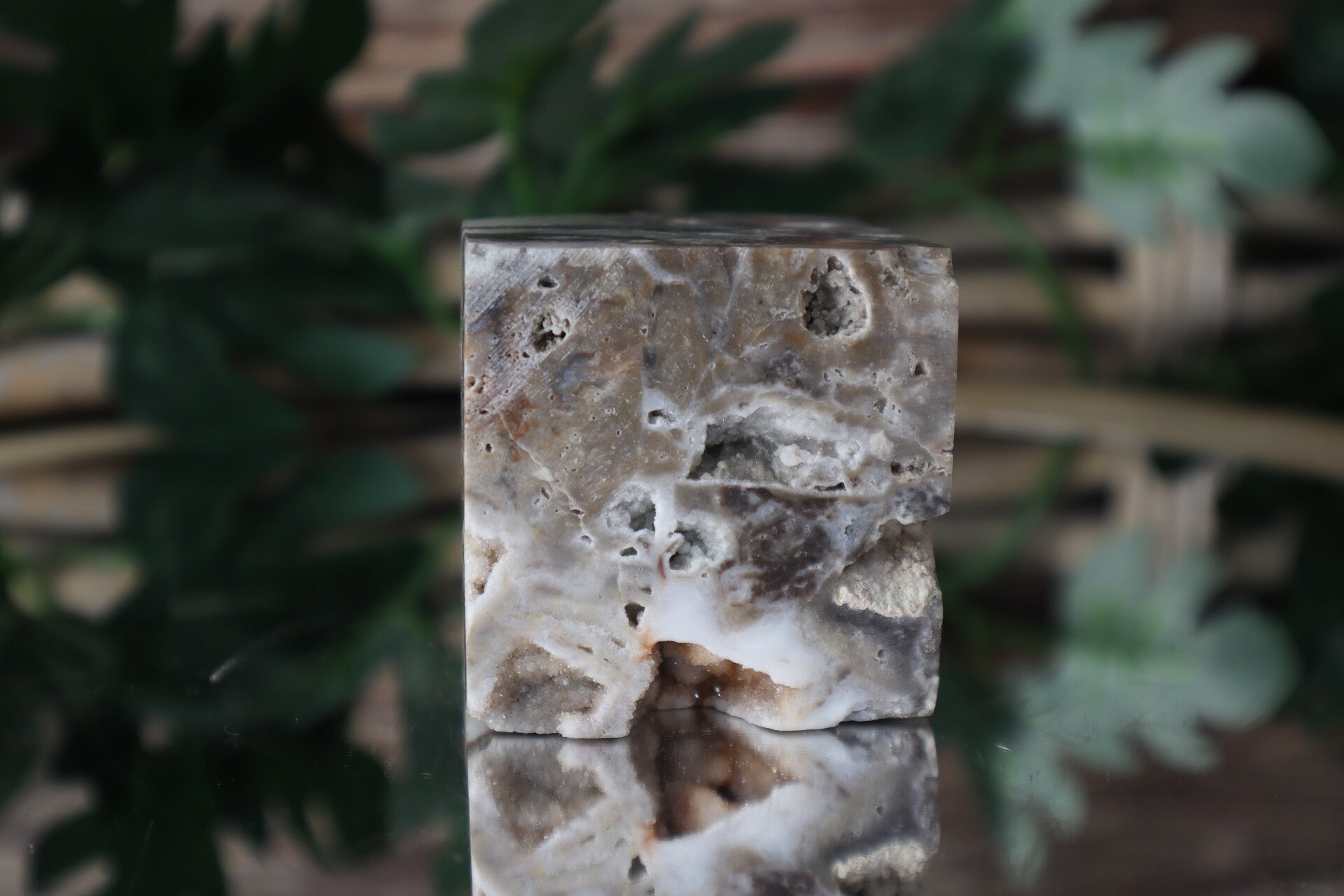 Chalcedoon kubus #0622