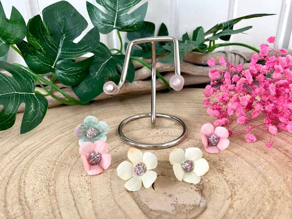 Zilver kleurige standaard voor hart