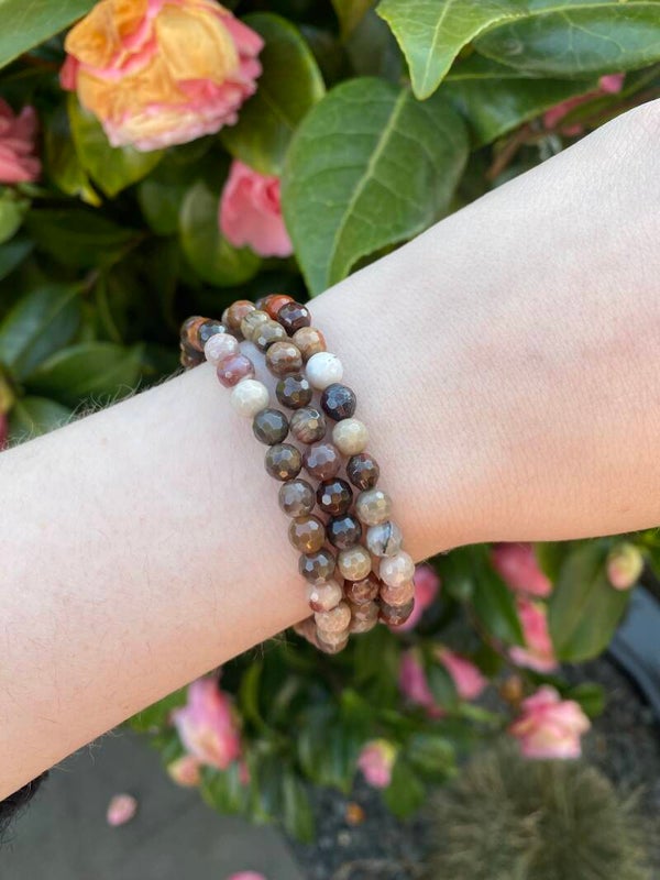 Versteend Hout facet armband 6mm