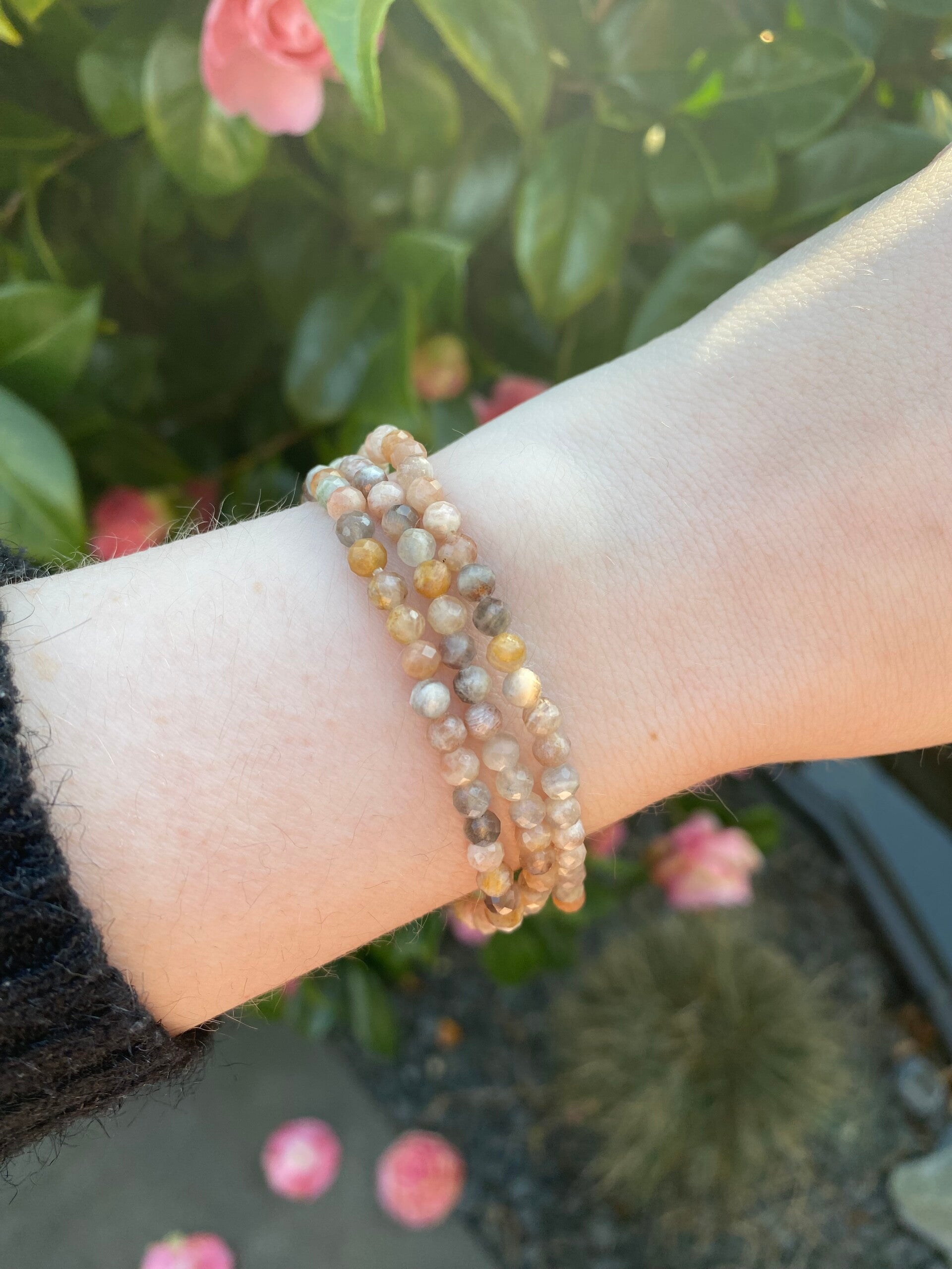 Mix maansteen facet armband 4mm