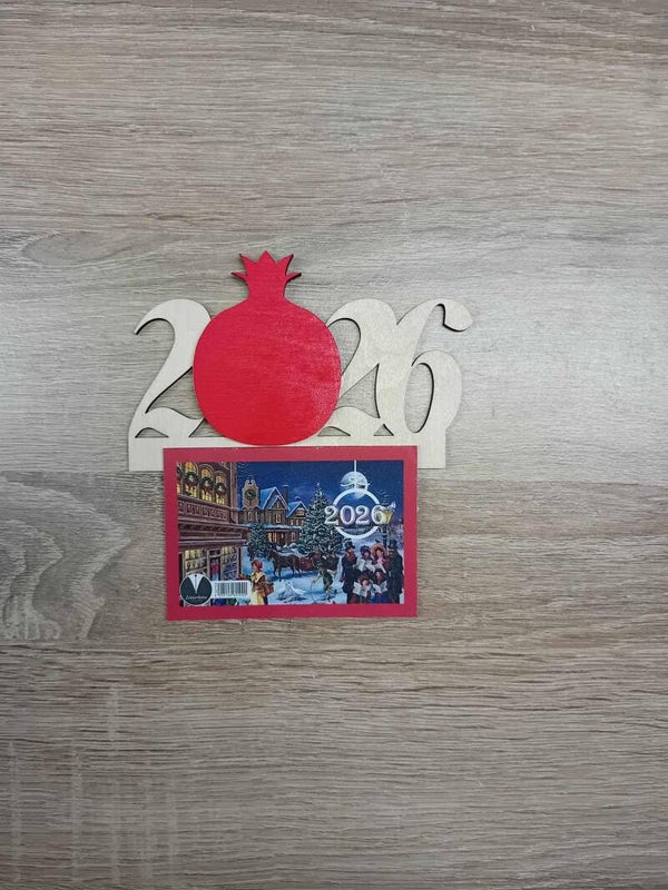 Ξύλινο χειροποίητο ημερολόγιο.