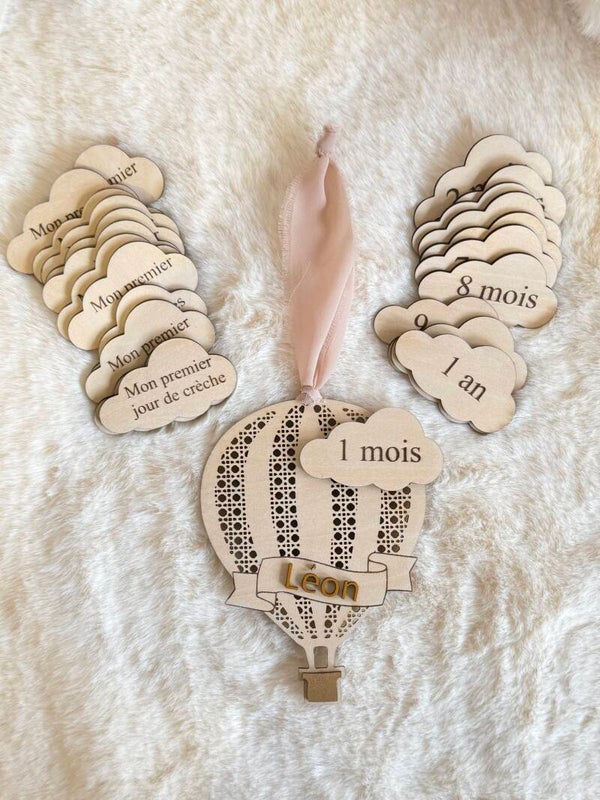 Montgolfière étapes bébé personnalisée en bois – Cartes souvenirs aimantées