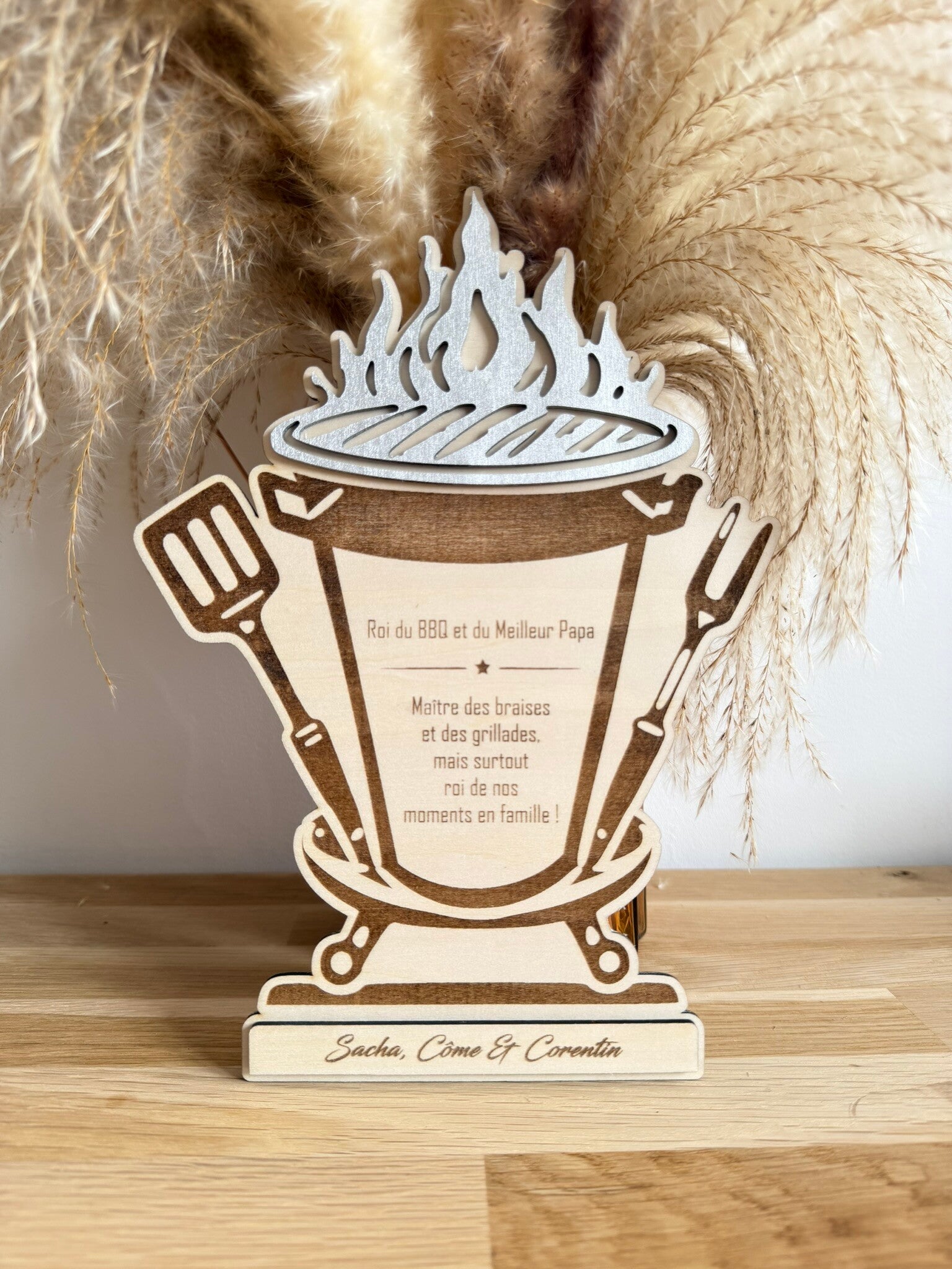 TROPHÉE ROI DU BARBECUE PERSONNALISÉ