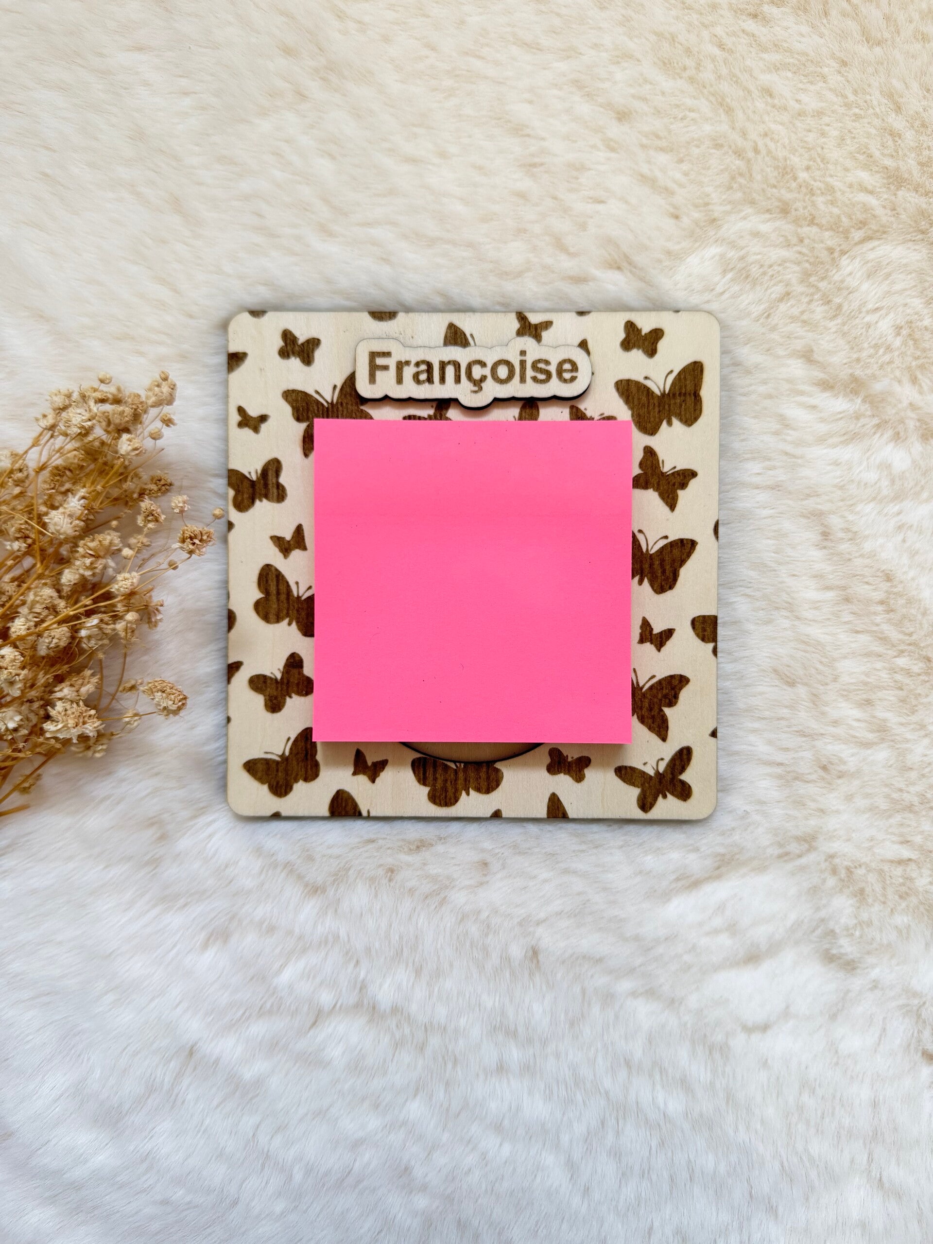 Support post-it personnalisé maîtresse – Collection Papillons de l’École