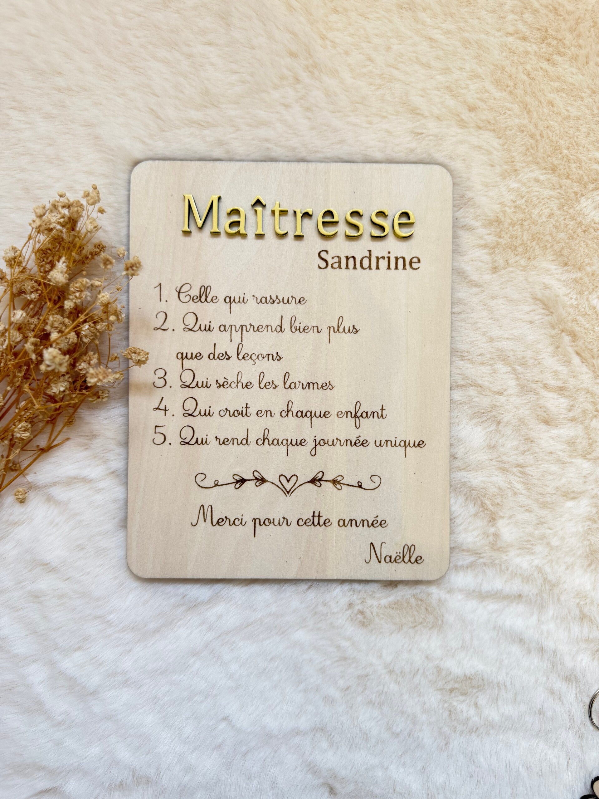 Plaque maîtresse personnalisée en bois – Collection Mots de Cœur