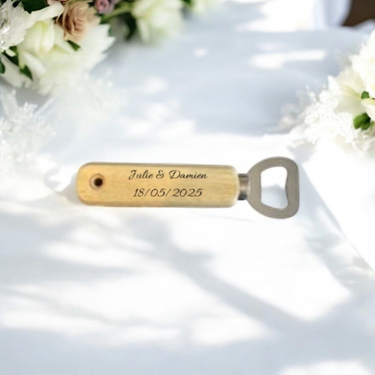 Décapsuleur personnalisé gravé  Cadeau  invités de mariage