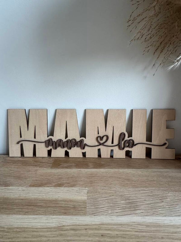 Enseigne Mamie en bois gravé personnalisée – Cadeau original grand-mère