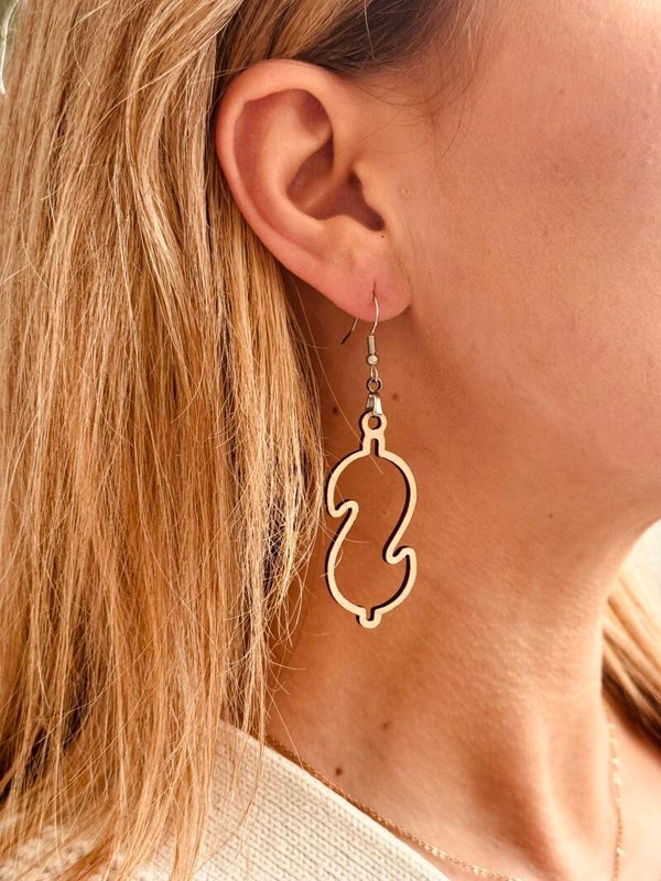 🎻 Boucles d’oreilles "Mélodie" – Élégance musicale en bois gravé 🎶